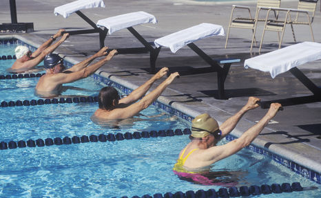 Swimming with Arthritis Provides Both Relief and Exercise